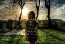 Jak oświetlić podwórko?