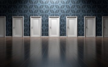 Co to znaczy wygrana przez decyzję?