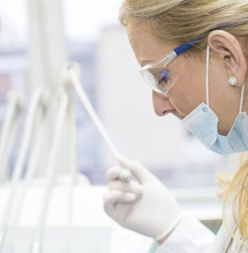 Pierwsza wizyta w klinice stomatologicznej